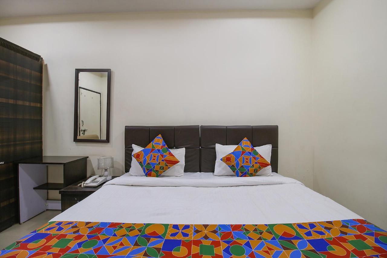 Fabhotel Eleven Heights Bhopal Esterno foto